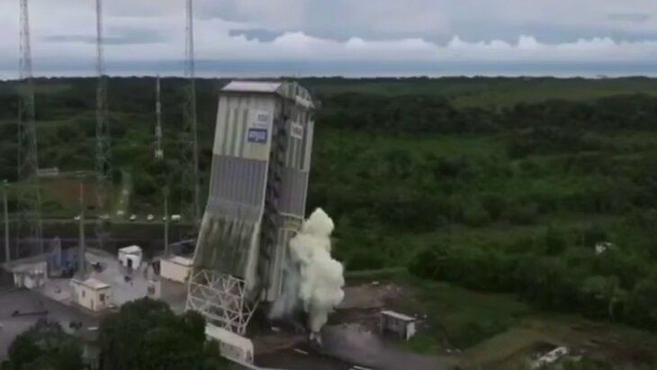 На европейском космодроме уничтожили стартовую площадку российского «Союза» (Видео)