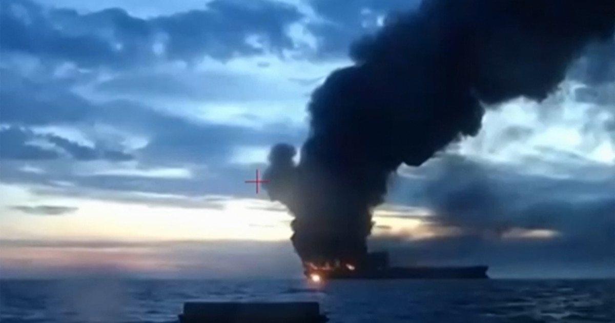 Мадяр показал видео поражения еще 12 судов теневого флота РФ в Черном море