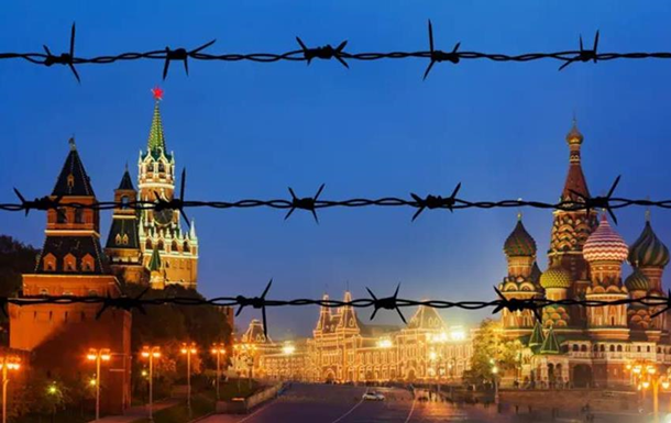 На РФ накинута многолетняя экономическая удавка. Будущее, которого Кремлю не избежать