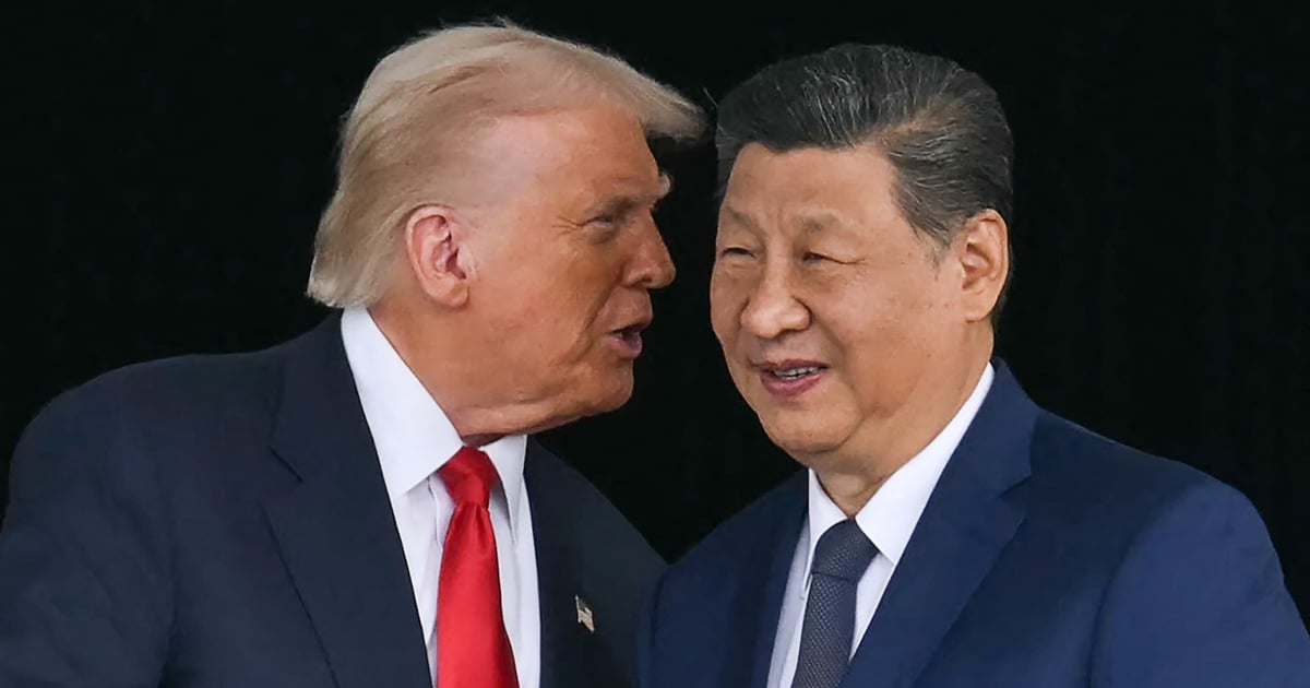 Трамп и Си Цзиньпин жестоко поглумились над Байденом, который борется с раком. Видео