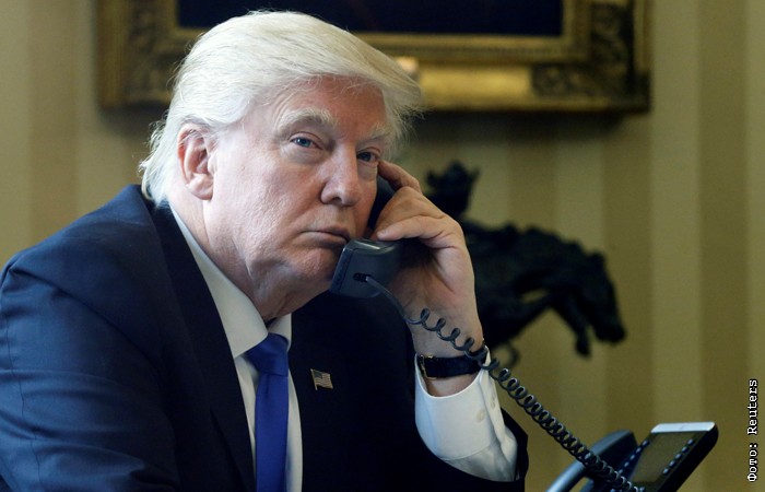 Трамп анонсировал разговор с Путиным и заявил об "очень глубоких дискуссиях" относительно РФ